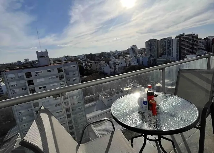 Olivos Piscina Con Vistas A La Ciudad En Un Piso 17