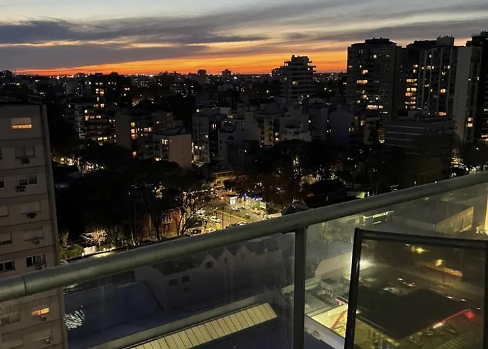 Olivos Piscina Con Vistas A La Ciudad En Un Piso 17